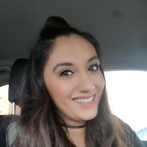 Meet your Posher, Monica